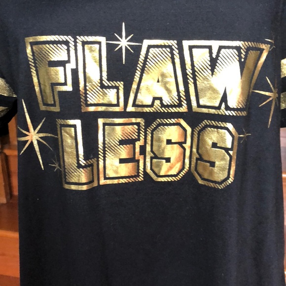 Hot Kiss Top - Picture 4 of 6